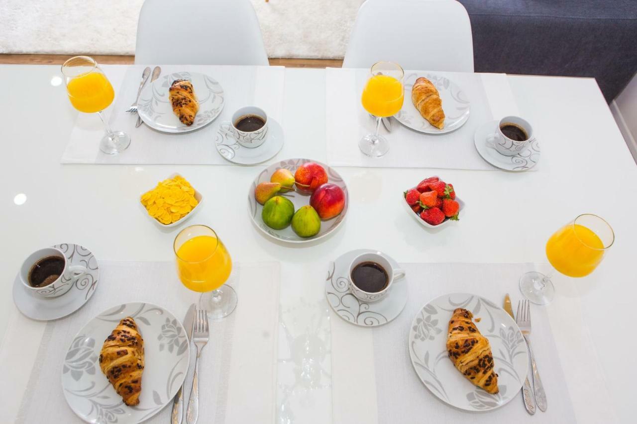 Apartmani Ana Kaštela المظهر الخارجي الصورة